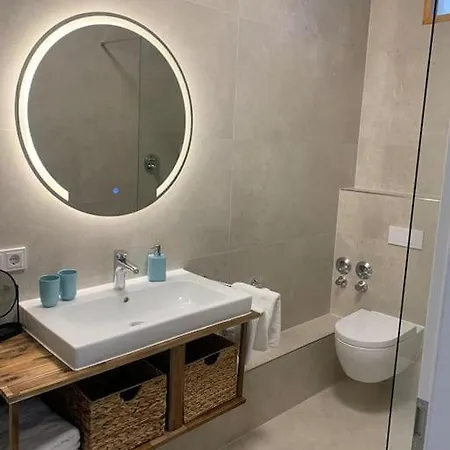 Apartament Charmante Altbauwohnung *